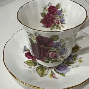 Antique, Vintage Elizabethan England Floral Porcelain Tea set.